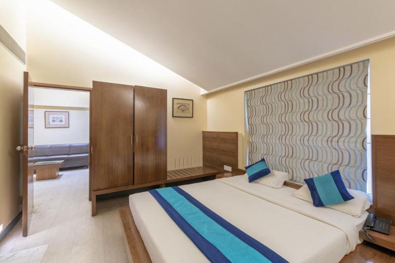 Hotel Mint Koregaon Park Пуна Экстерьер фото